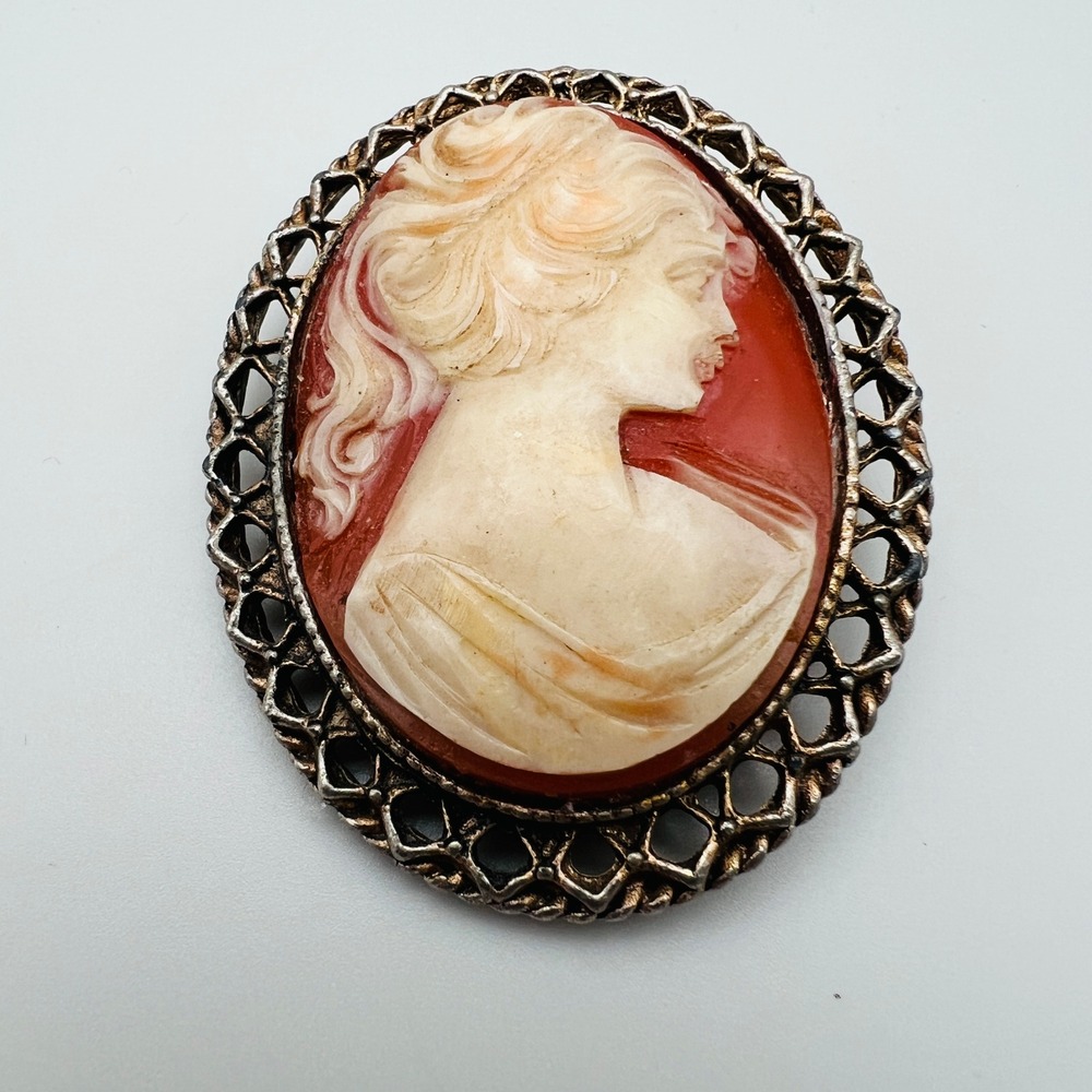 Vintage Cameo Brooch Pendant Oval Portrait Gold Tone Filigree Victorian Lady Pin